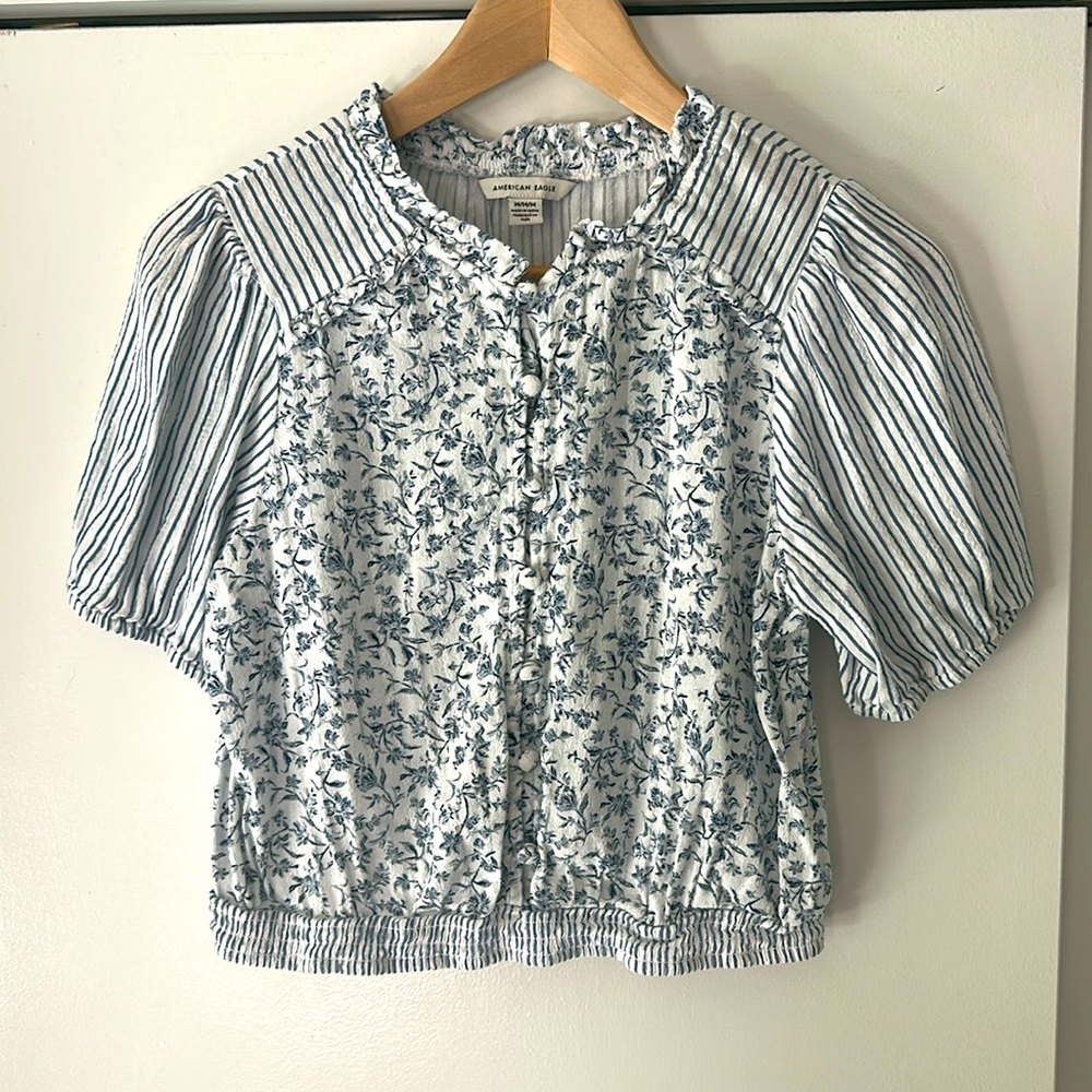 American Eagle Crop Boho Blouse size M
